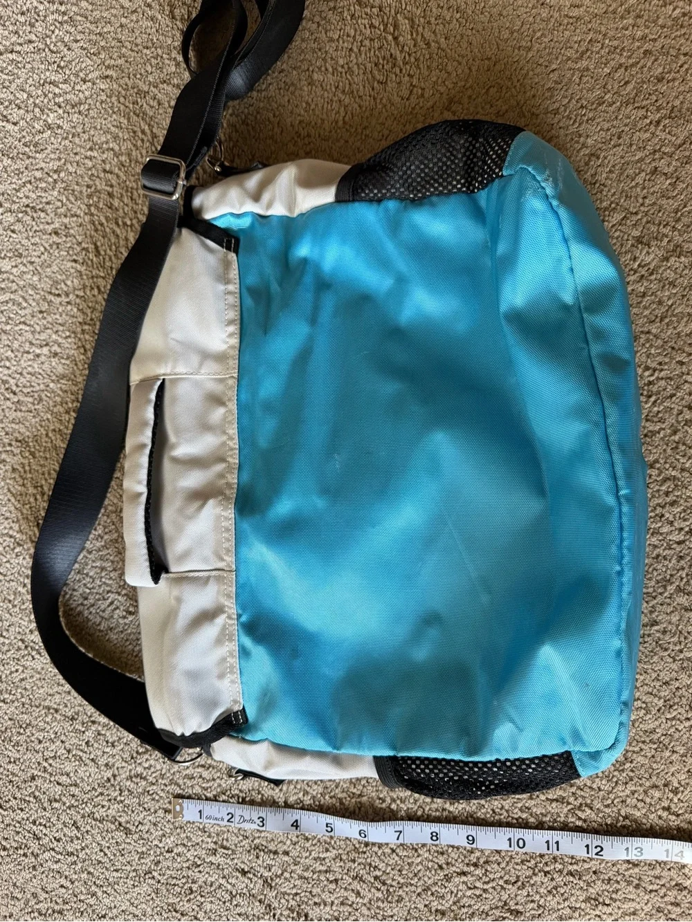 Nu skin stylish messenger